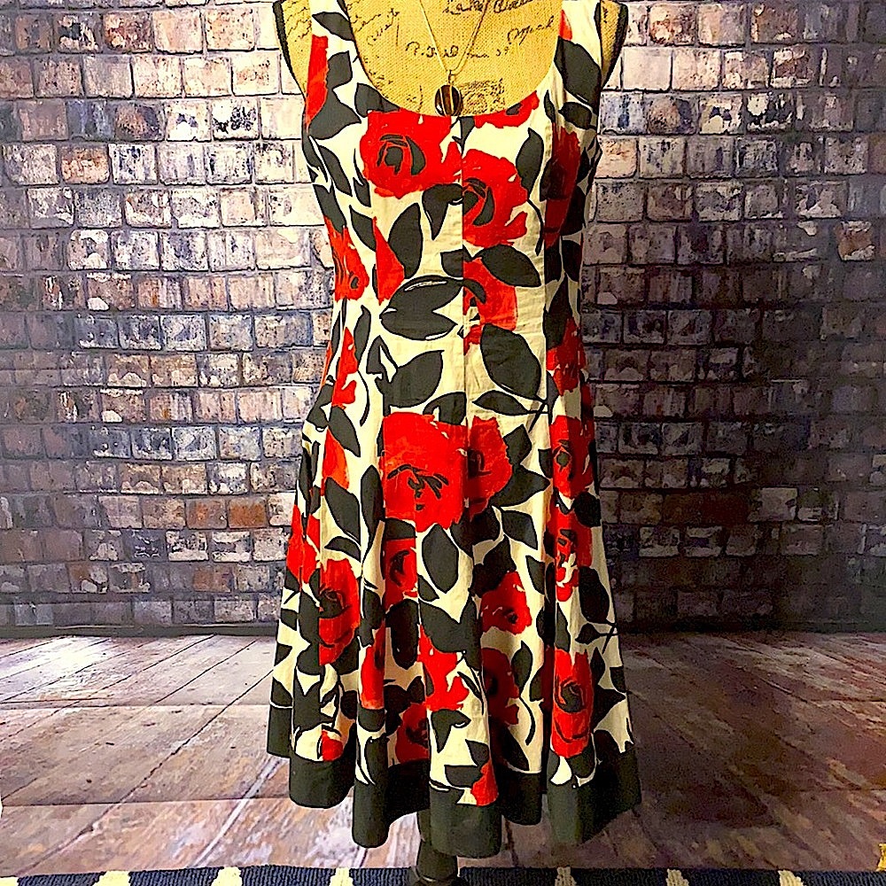 Super cute floral dress